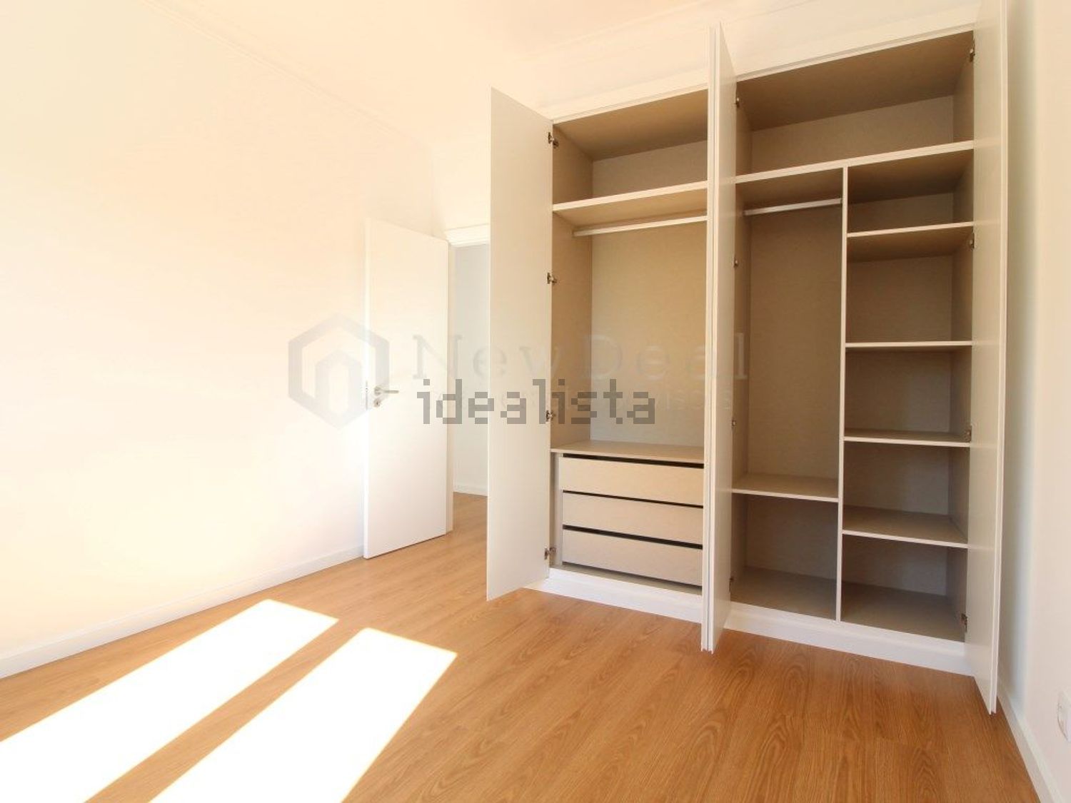 出租公寓 t1在Rua Damasceno Monteiro, 93 a - 试衣间