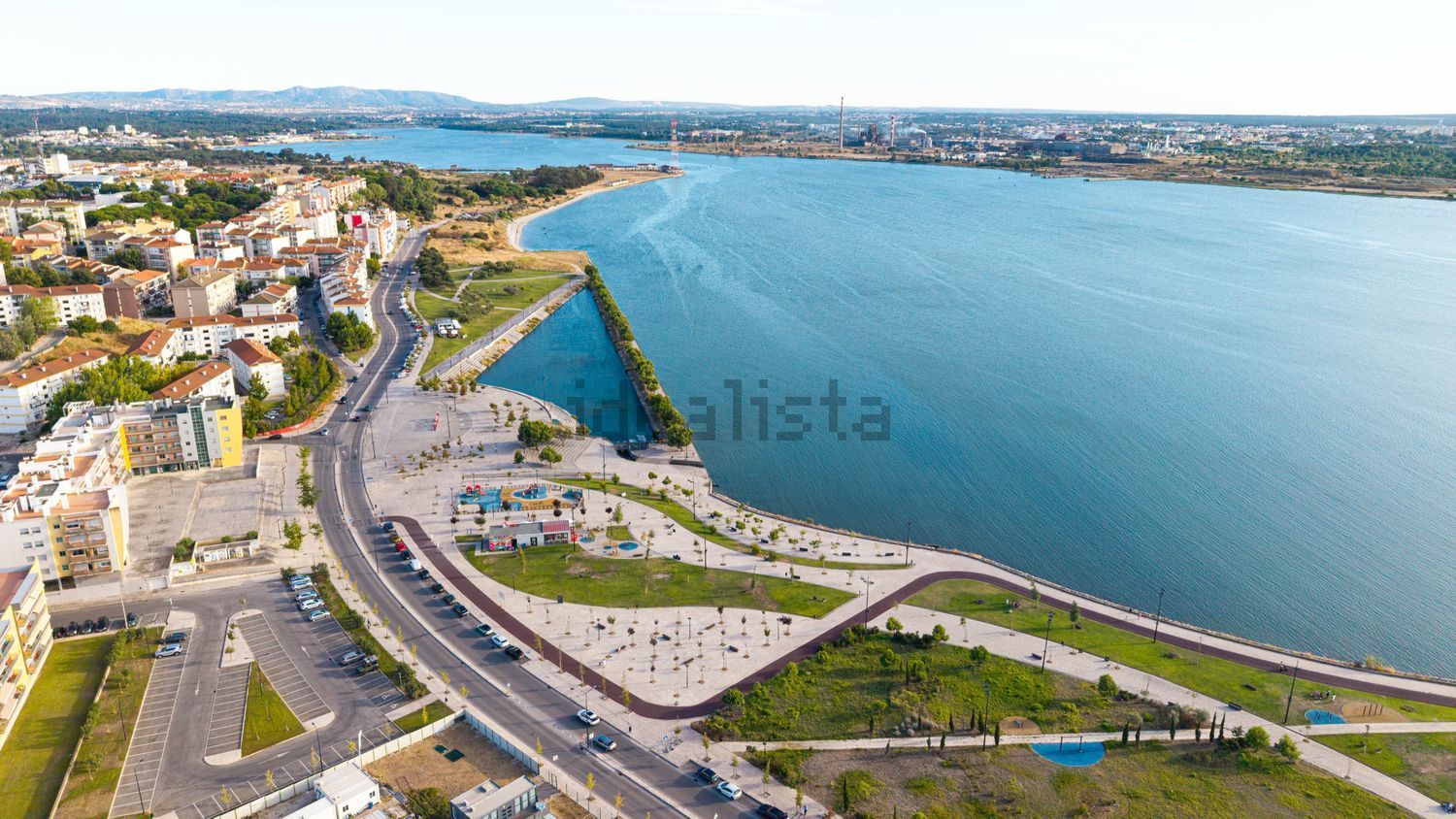 公寓 t3出售在Rua Bombeiros Voluntários do Barreiro, 31 - 视线
