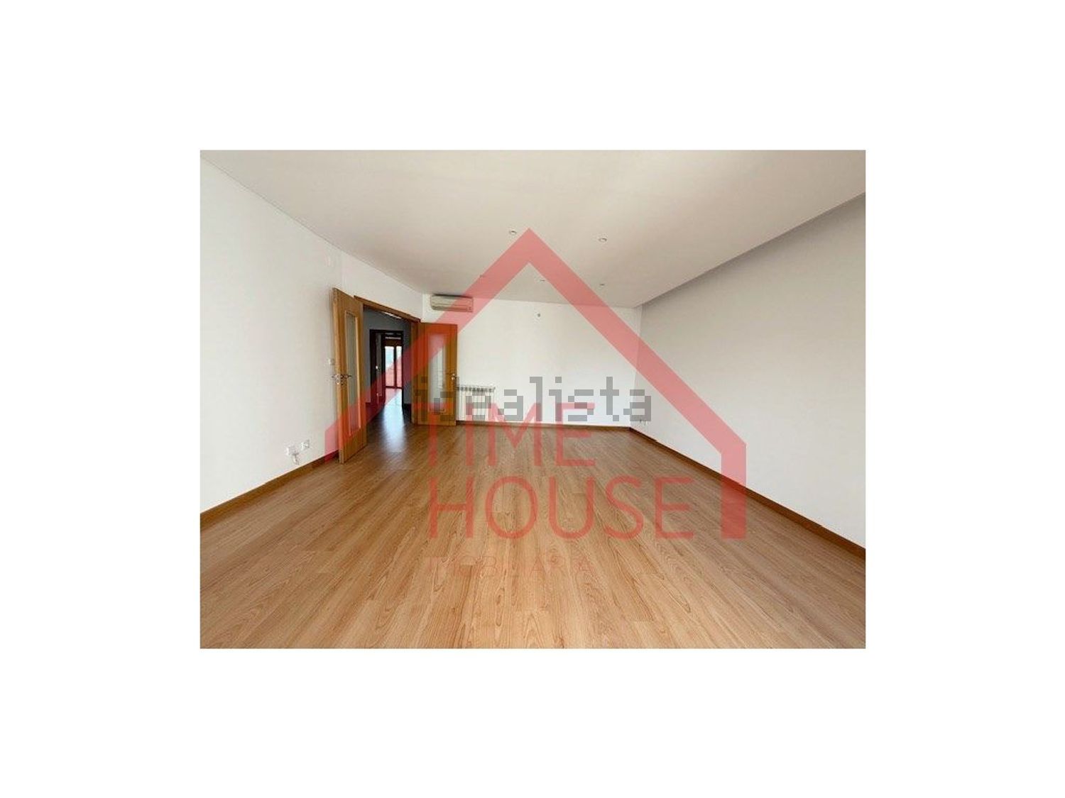 公寓 t3出售在Praça de Portugal - 客厅