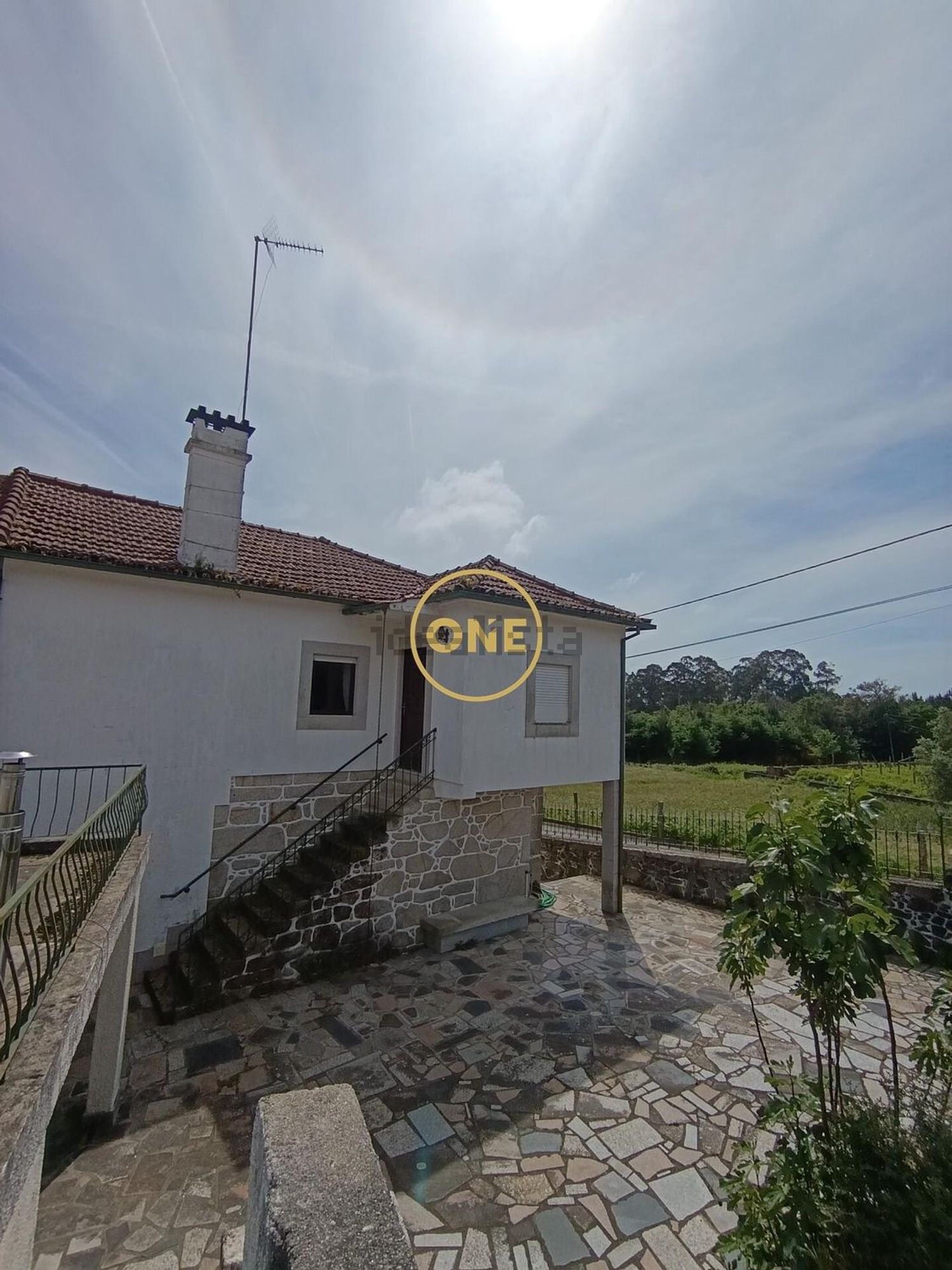 小楼房或独栋别墅出售在 Vila de Punhe - 外立面