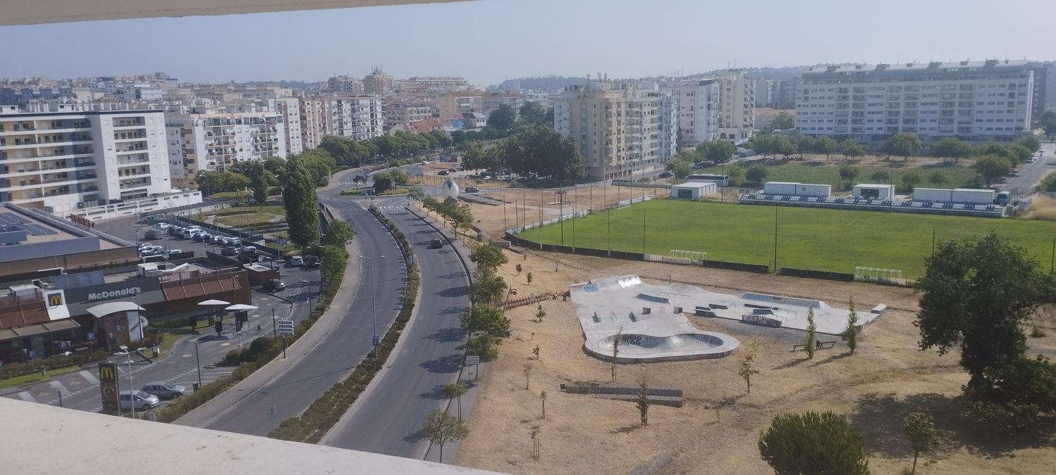 顶层公寓出售在Rua Fernando Santos