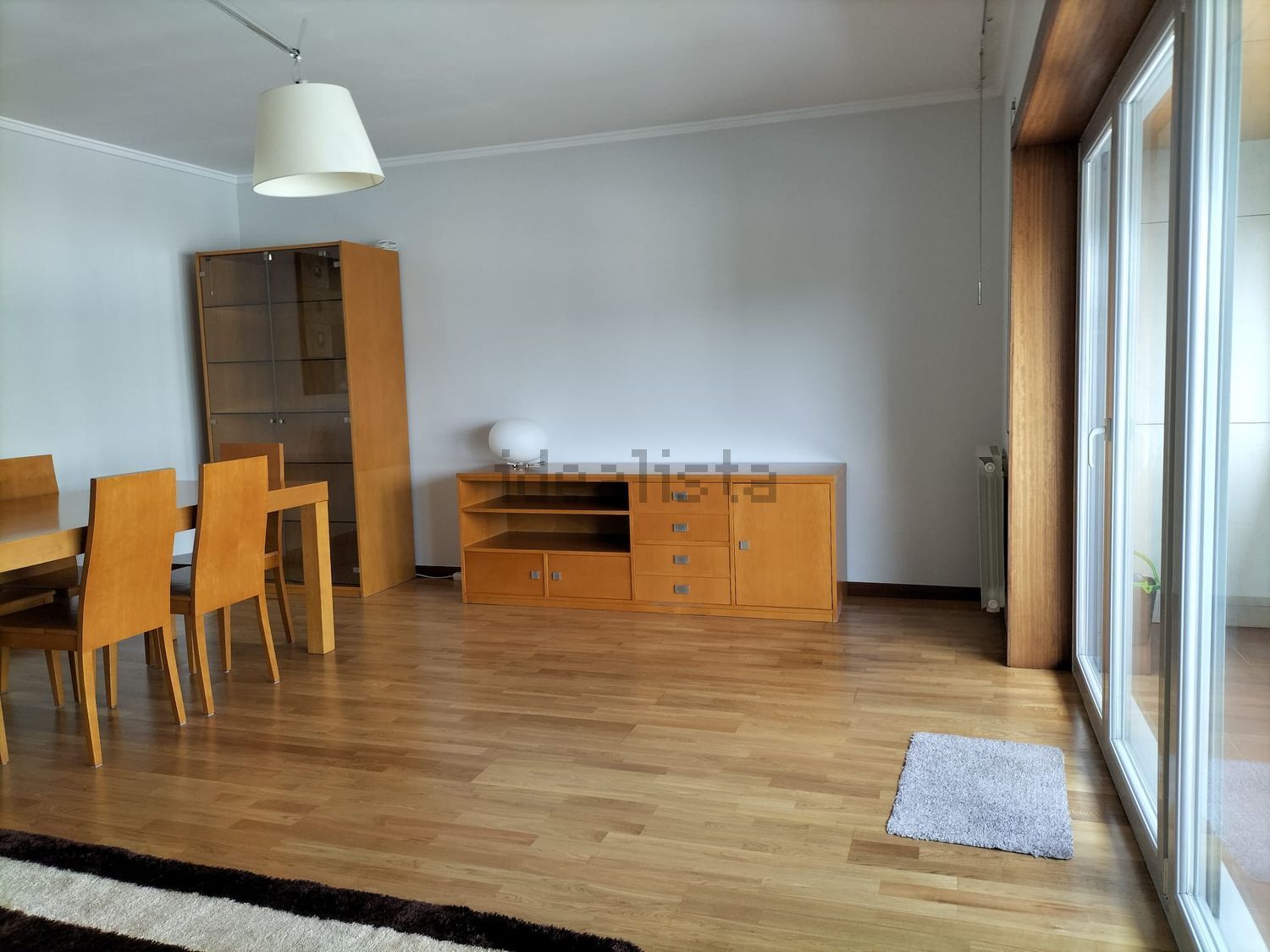 出租公寓 t2在Rua do Conde de Campo Bello, 183 - 客厅