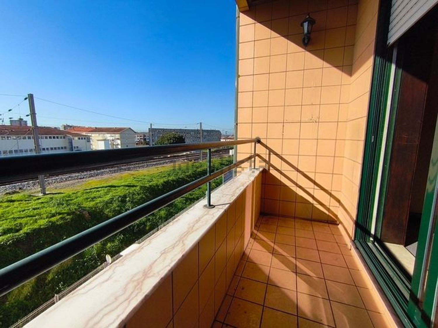 公寓 t2出售在Rua Rodrigues de Freitas, 790 - 阳台