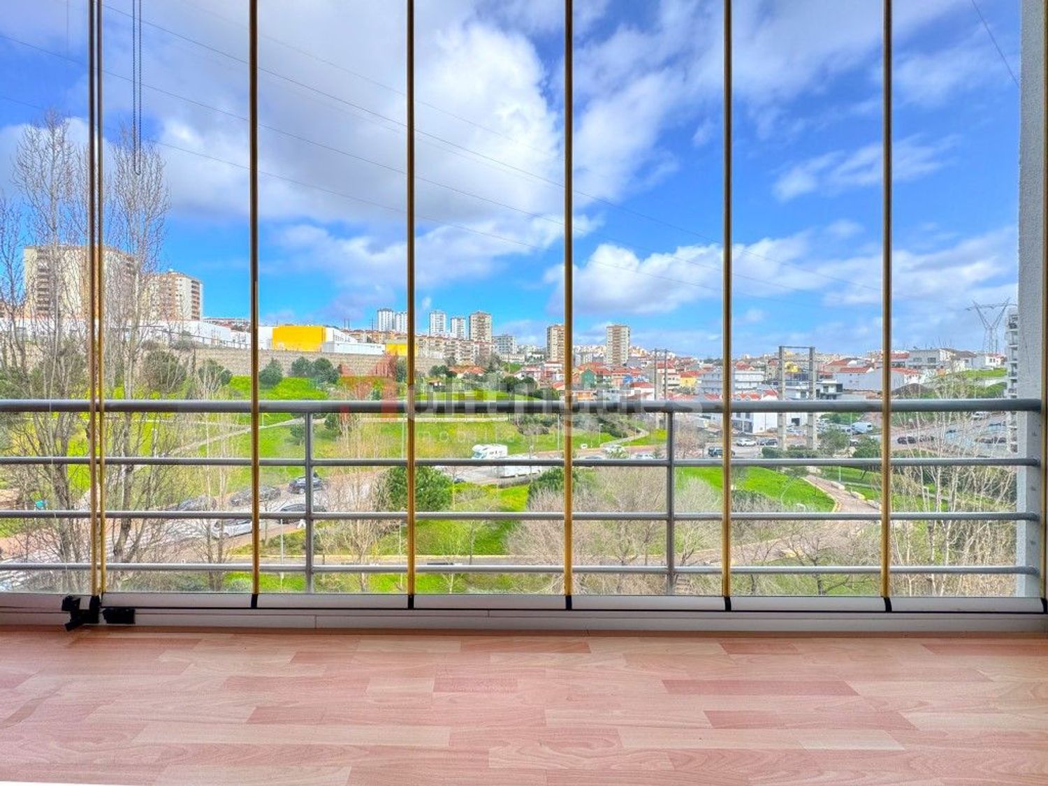 公寓 t3出售在Praça de Portugal - 露台