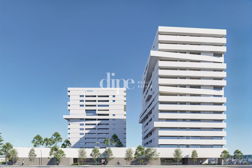 公寓 t4出售在 Centro de Ramalde - Pereiró