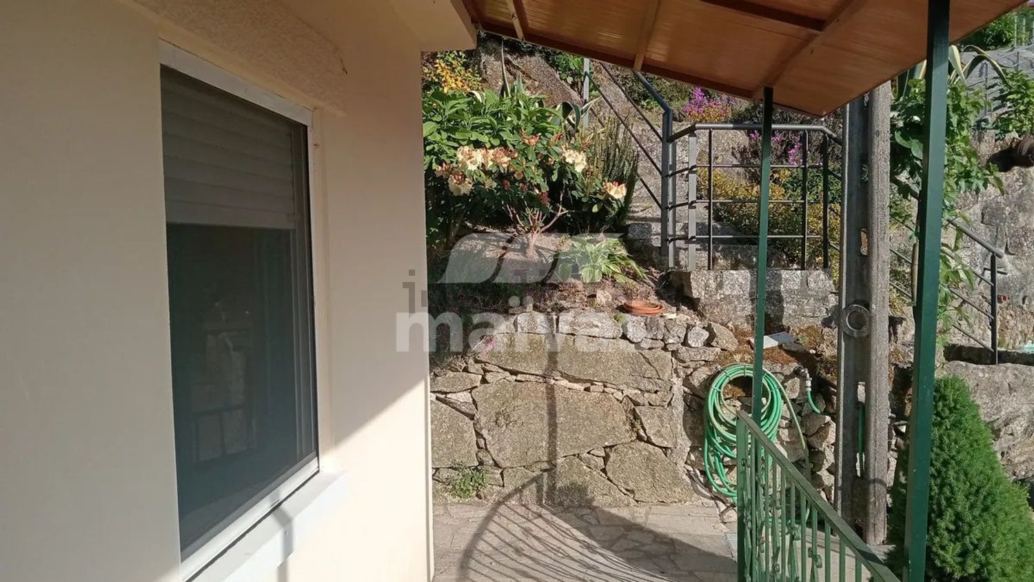 出租小楼房或独栋别墅在 Matosinhos Sul - Marginal - 阳台