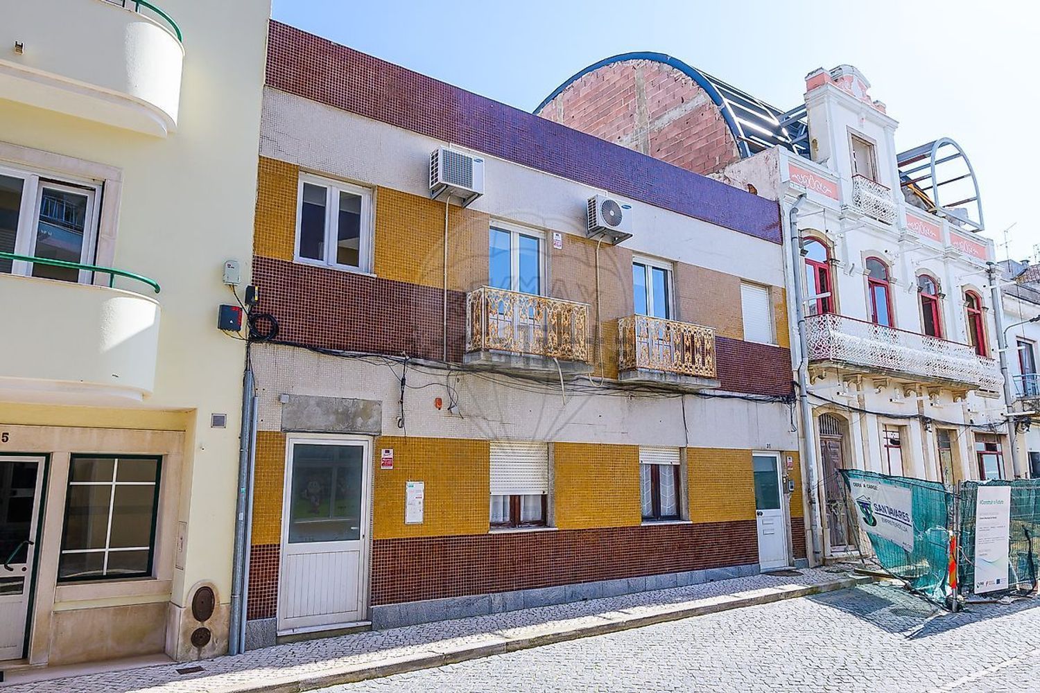 小楼房或独栋别墅出售在 Centro do Montijo - 视线