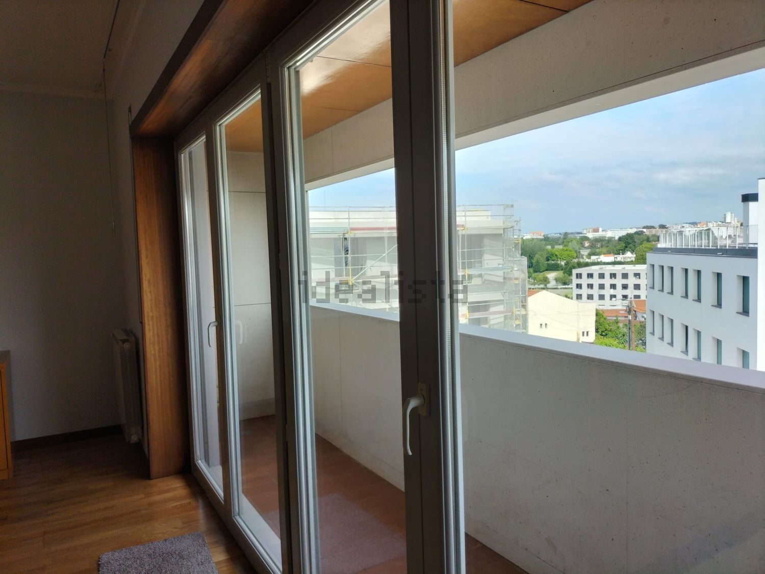 出租公寓 t2在Rua do Conde de Campo Bello, 183 - 阳台