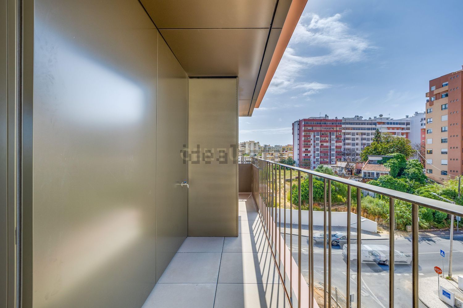 公寓 t2出售在Rua do Alportel, 325 - 阳台