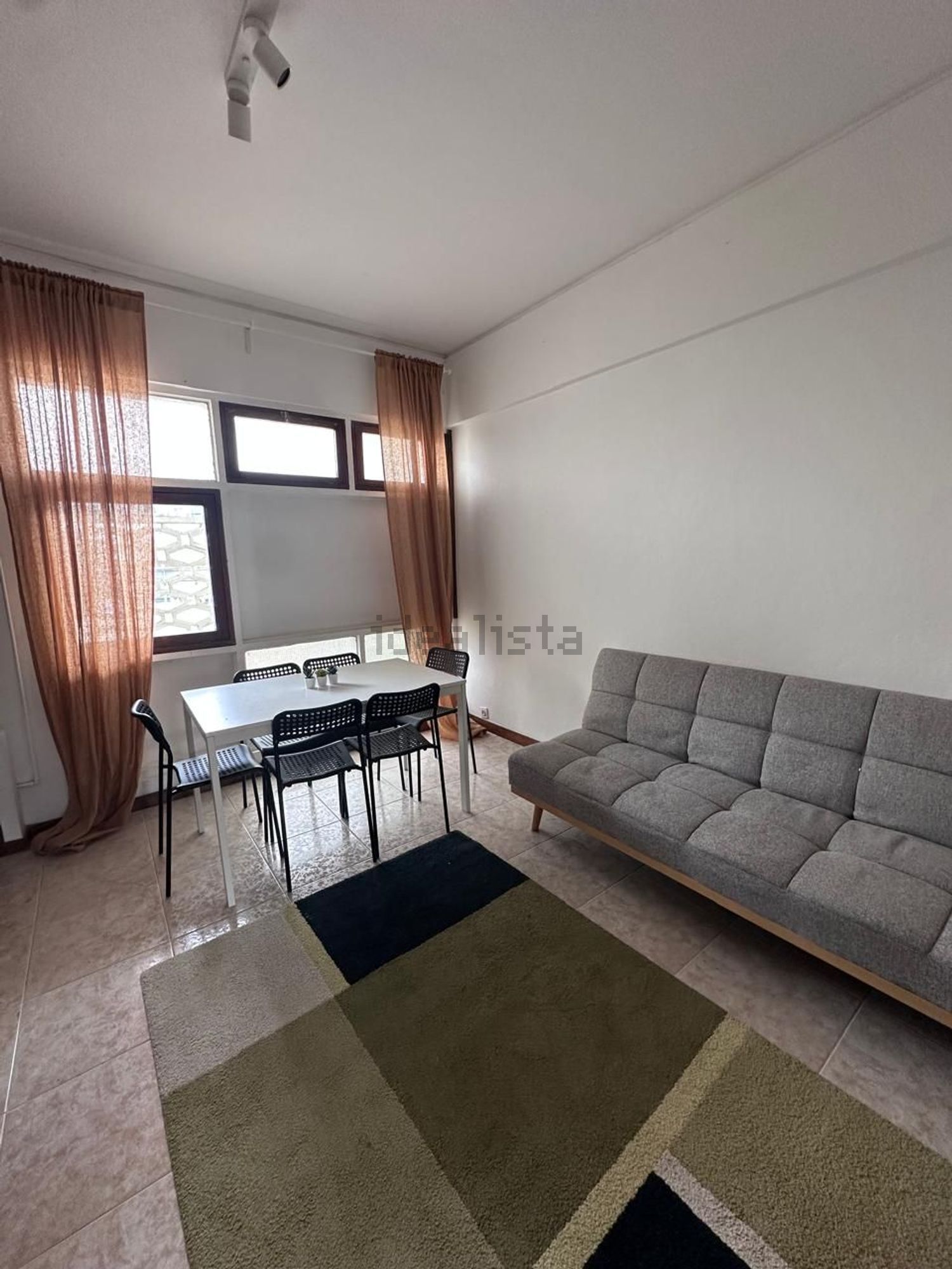 出租公寓 t2在Rua das Doze Casas, 56 - 客厅
