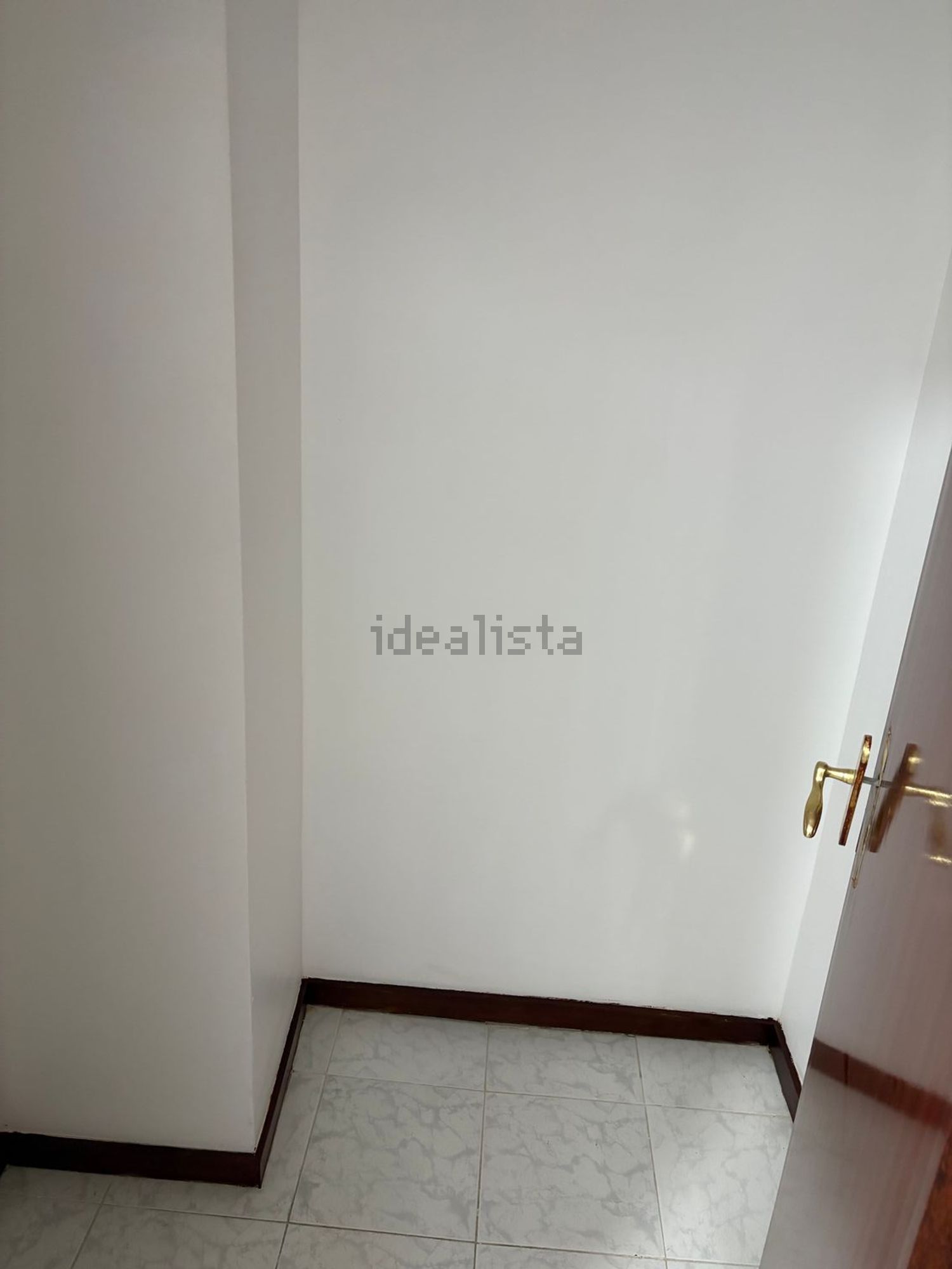 公寓 t2出售在Rua Santa Joana, 20 - 地下室