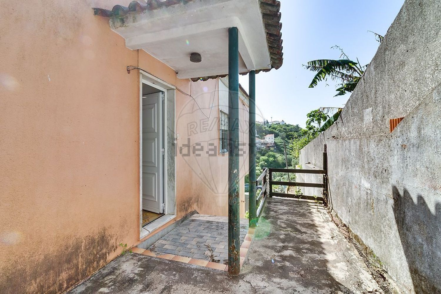 小楼房或独栋别墅出售在Rua Olivença - 阳台
