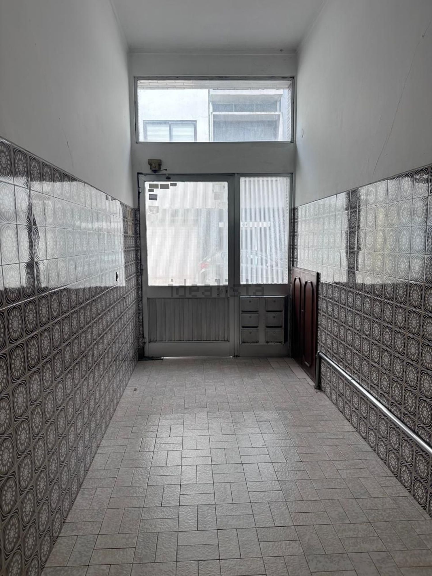 出租公寓 t2在Rua de Antero de Quental, 1016 - 过道