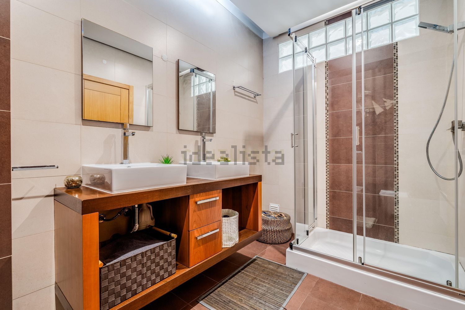 复式公寓出售在Rua das Giestas, 5 - 卫生间