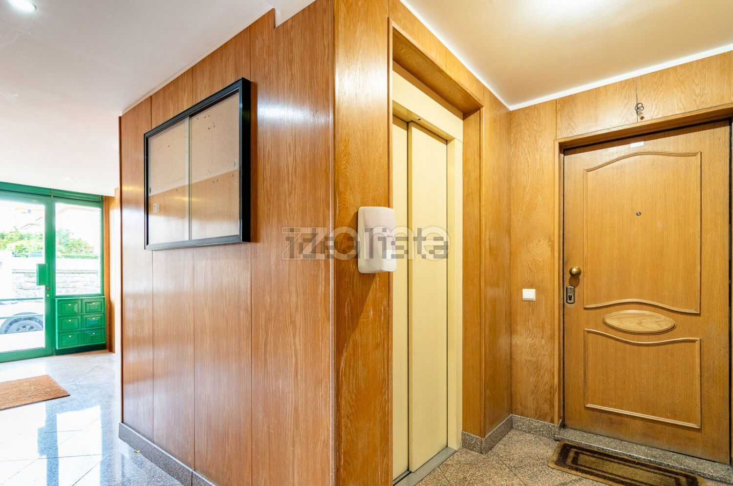 出租公寓 t2在Rua do Bairro da Areosa, 33 - 前厅