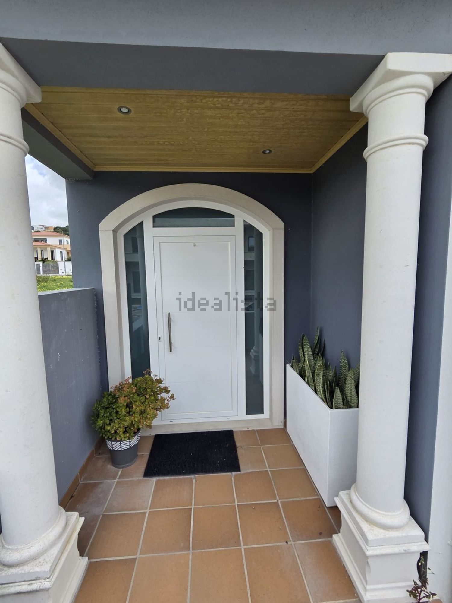 小楼房或独栋别墅出售在Rua Villas Sol, 22 - 外立面