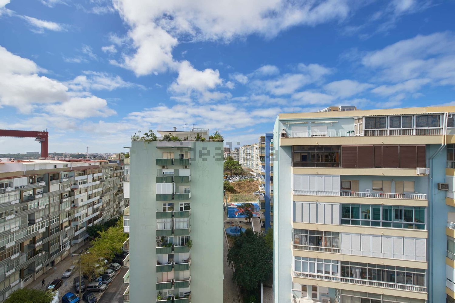 出租房间在Rua Eugénio de Castro, 8 - 视线
