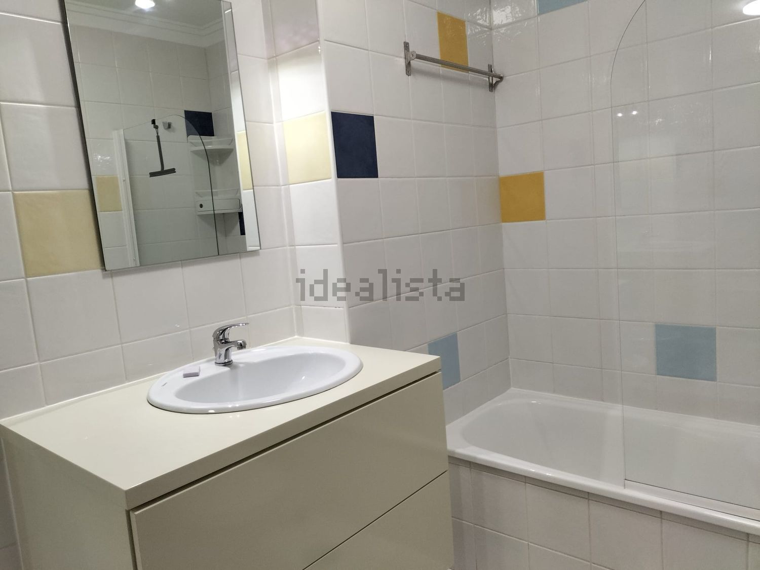 出租公寓 t2在Rua do Conde de Campo Bello, 183 - 卫生间