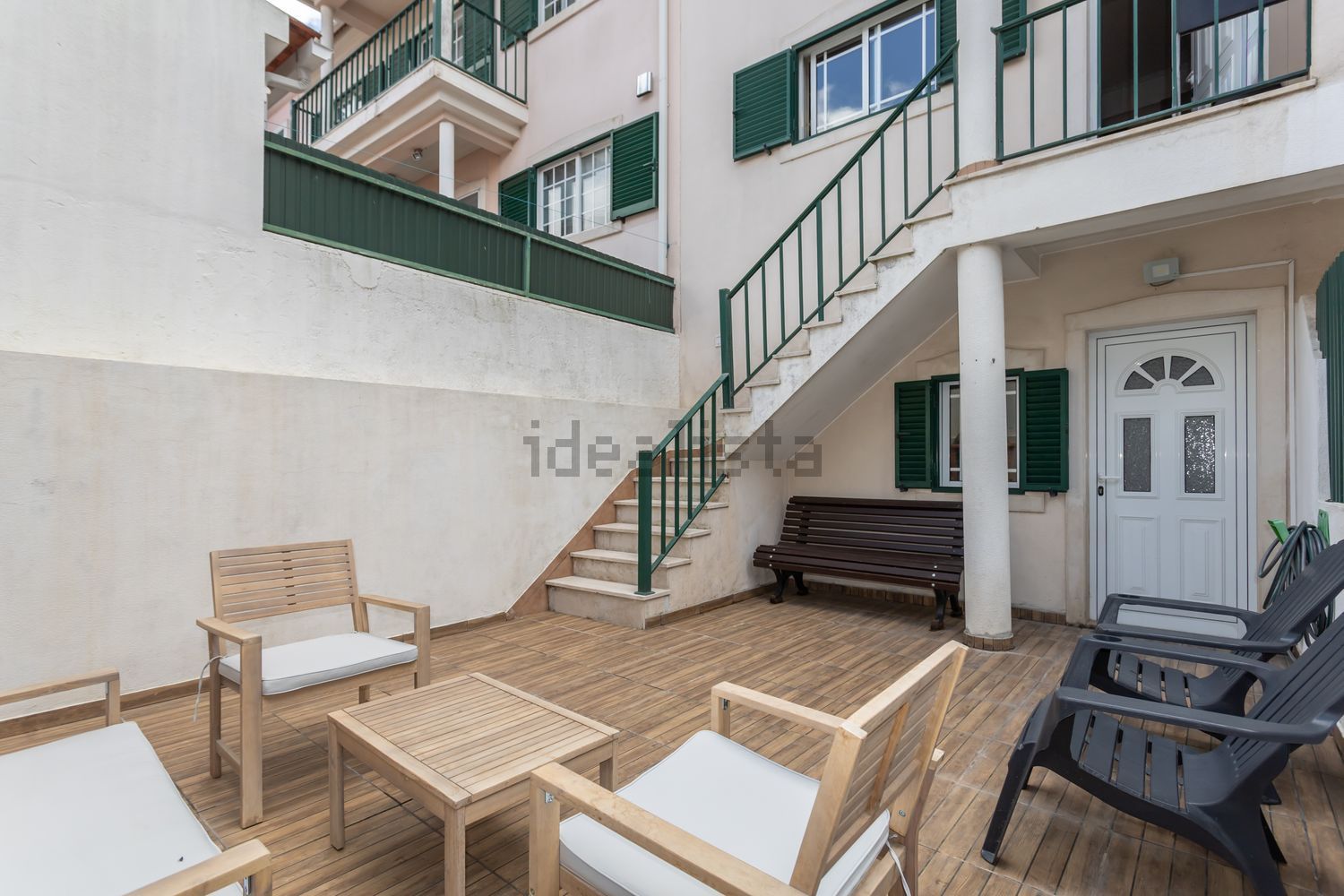 联排别墅出售在 Centro da Quinta do Conde - 详情