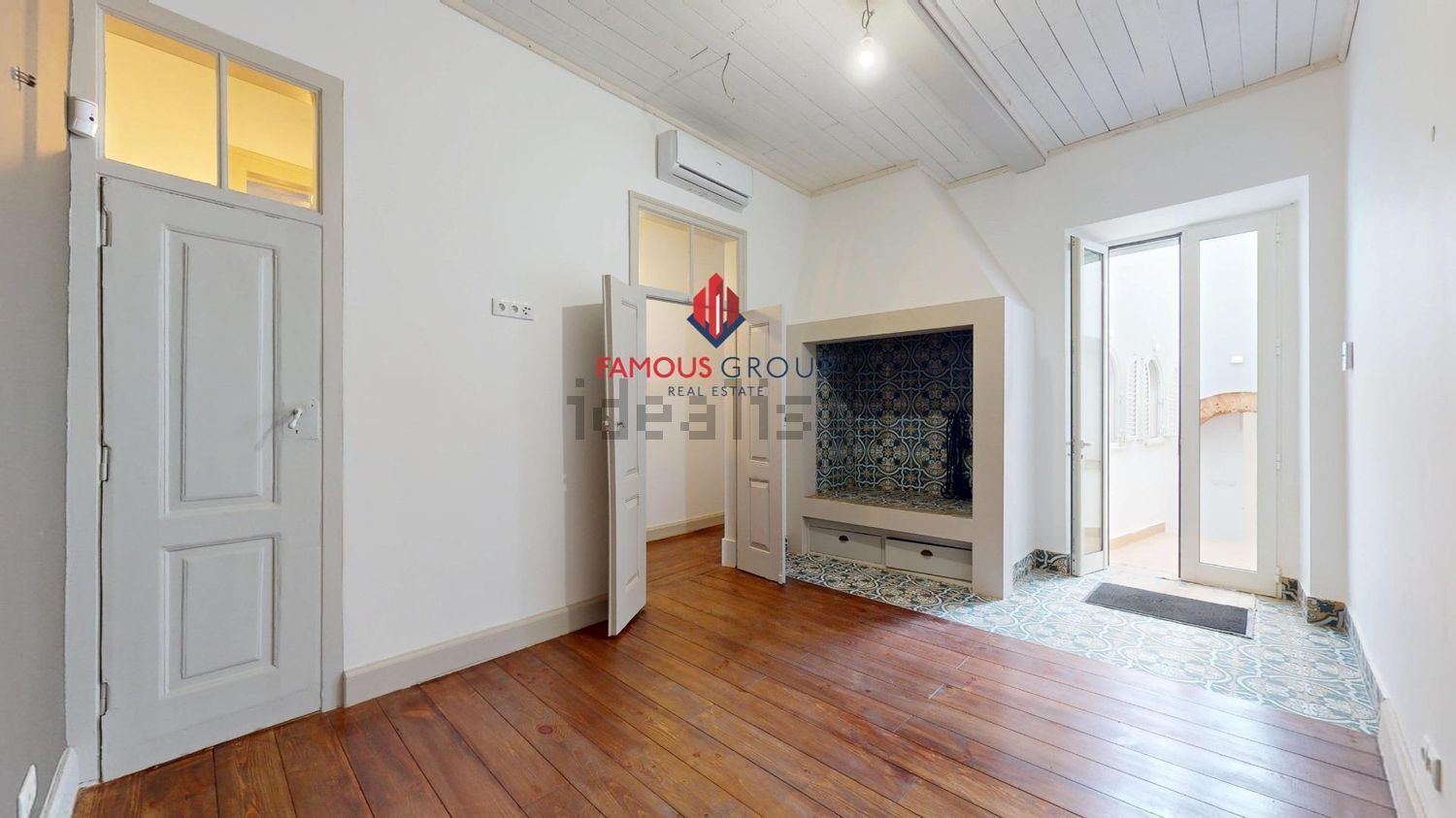 小楼房或独栋别墅出售在 Zona Ribeirinha - 客厅