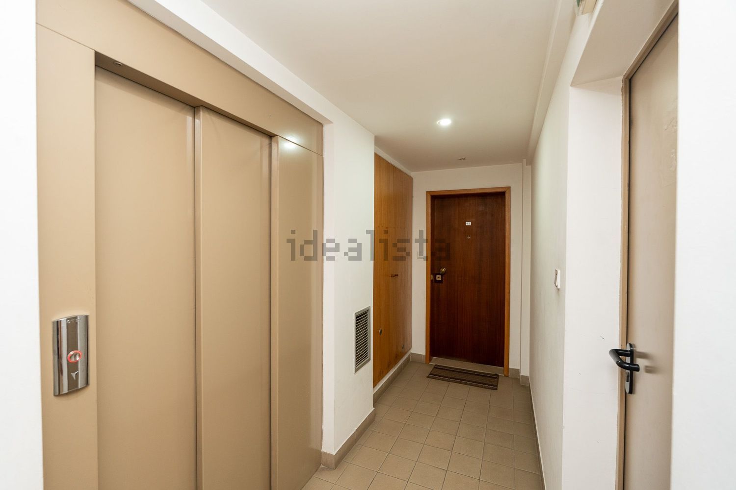 公寓 t3出售在Rua da Bela Vista, 104 - 电梯