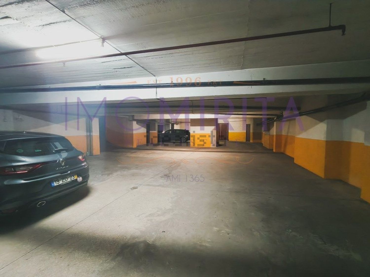 公寓 t3出售在Estrada da Luz, 62 C - 停车位