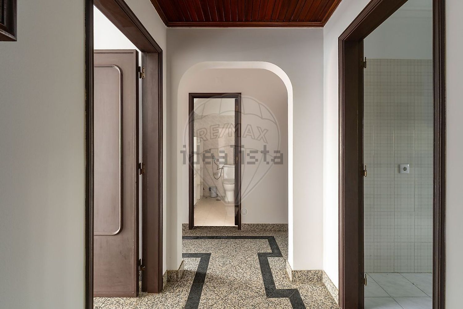 公寓 t2出售在Rua Funchal - 过道
