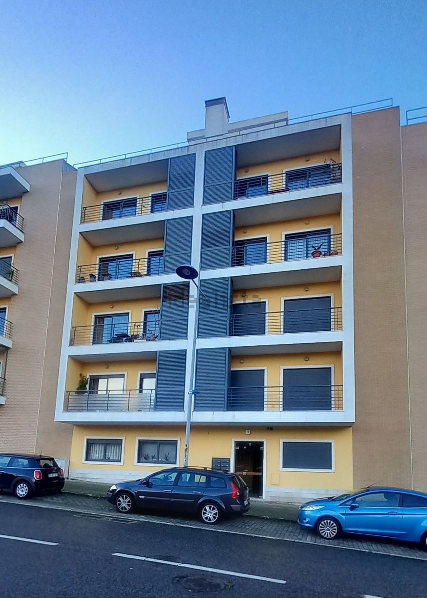 公寓 t2出售在Avenida António Ribeiro Chiado, 11 n - 外立面