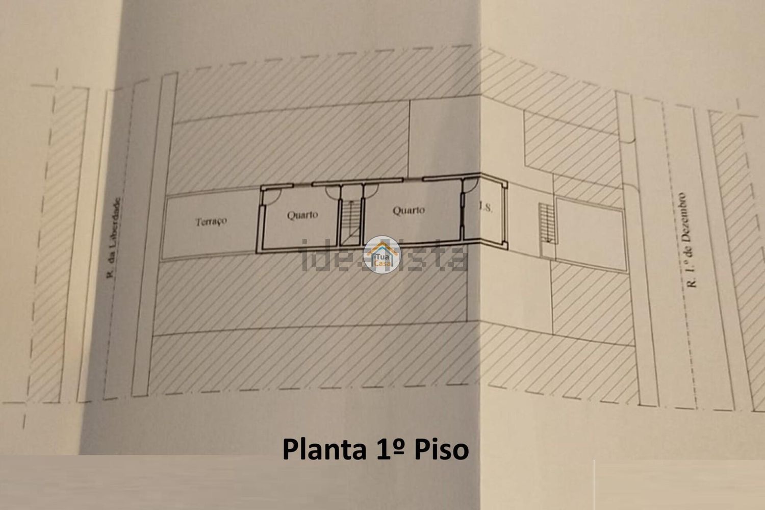 双拼别墅出售在Rua da Liberdade s/n - 平面图