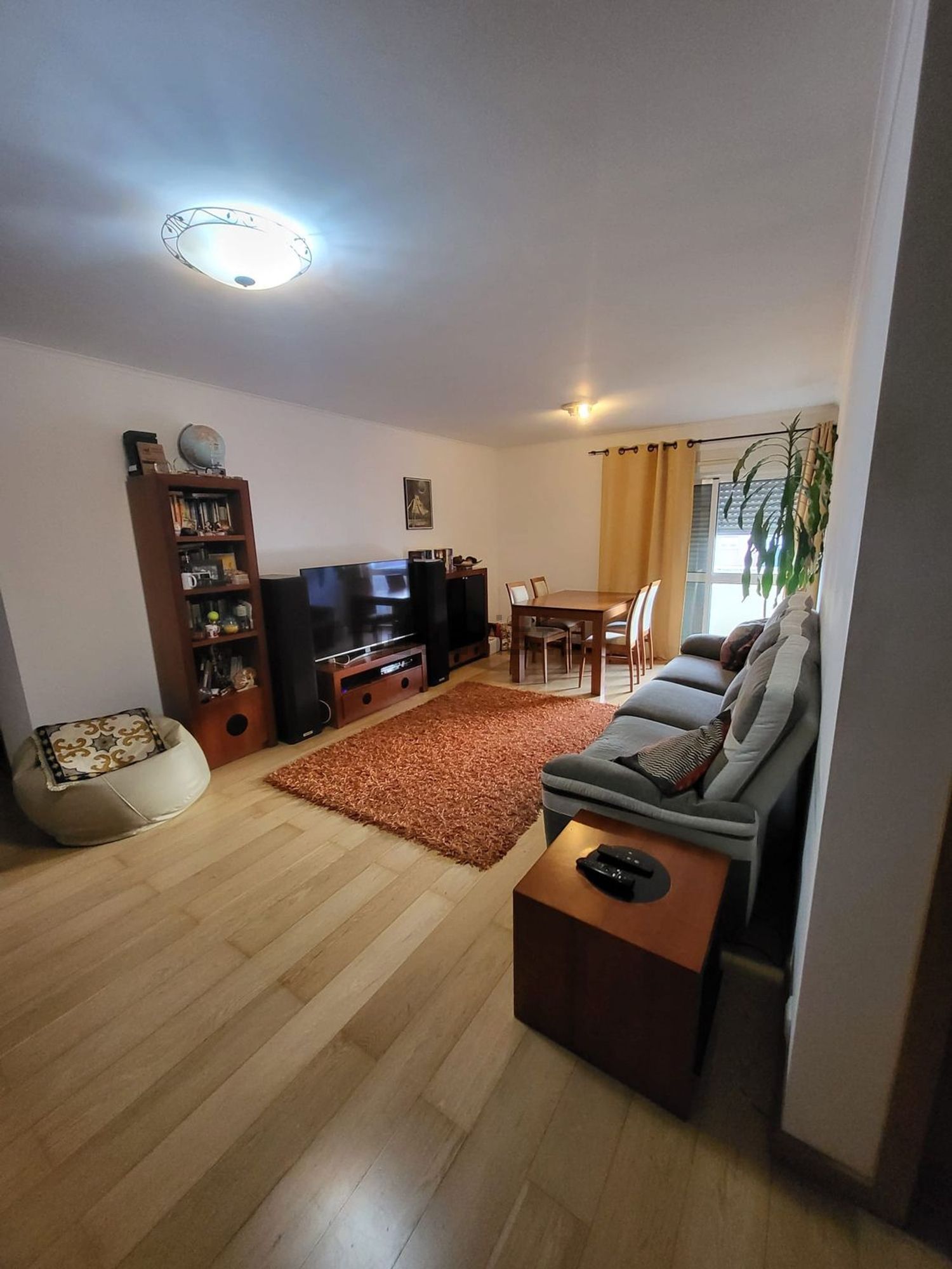 公寓 t3出售在Avenida Marechal Francisco da Costa Gomes, 5 - 客厅