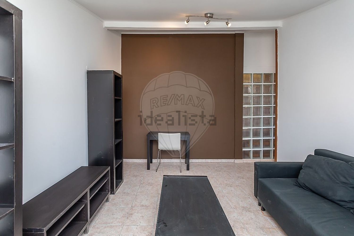 公寓 t1出售在Rua Cidade da Horta - 客厅