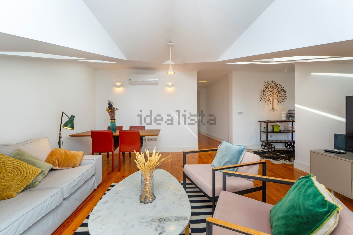 出租公寓 t2在 Campo de Santana - Santa Marta - 客厅
