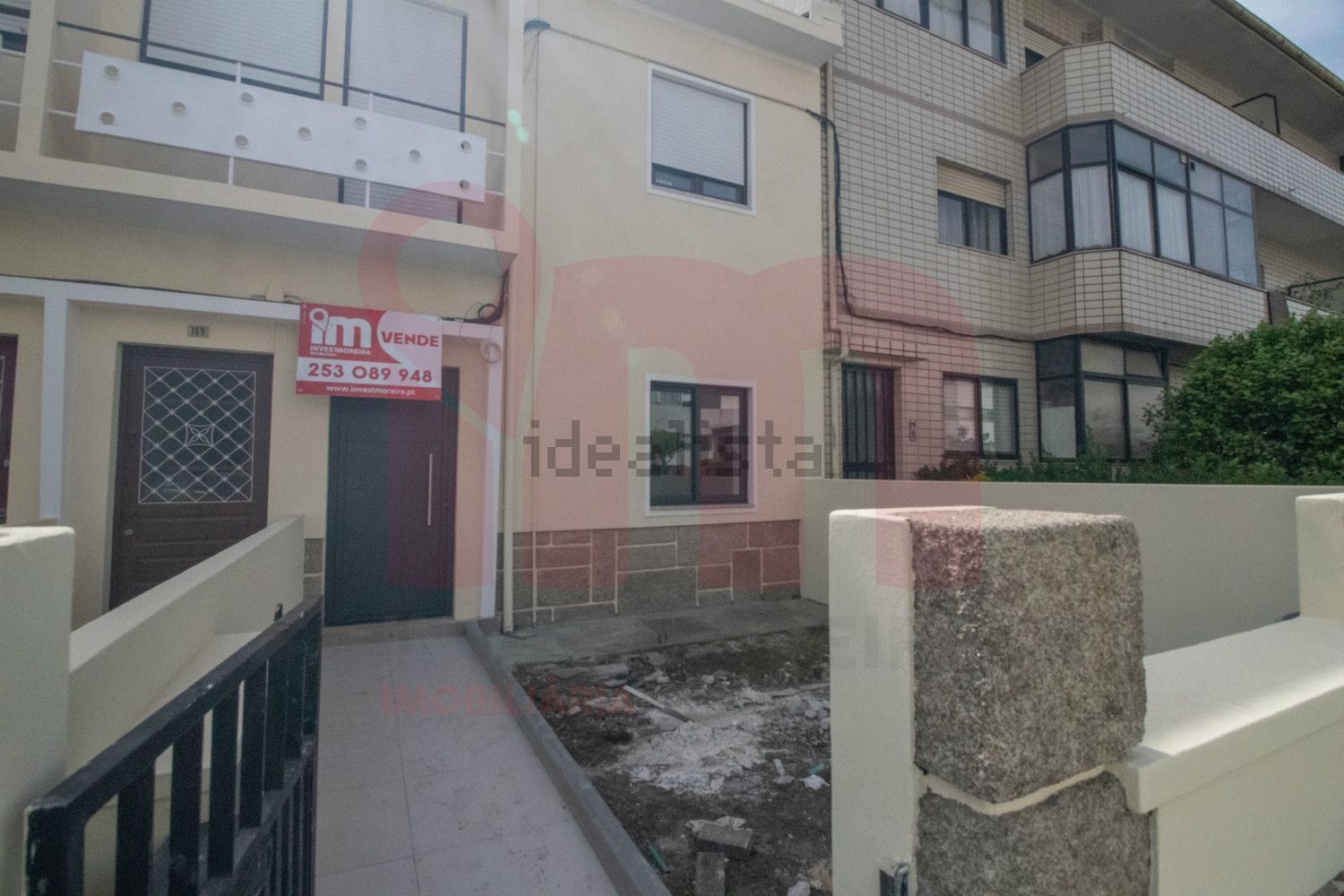 小楼房出售在Rua 4 Caminhos, 126 - 视线