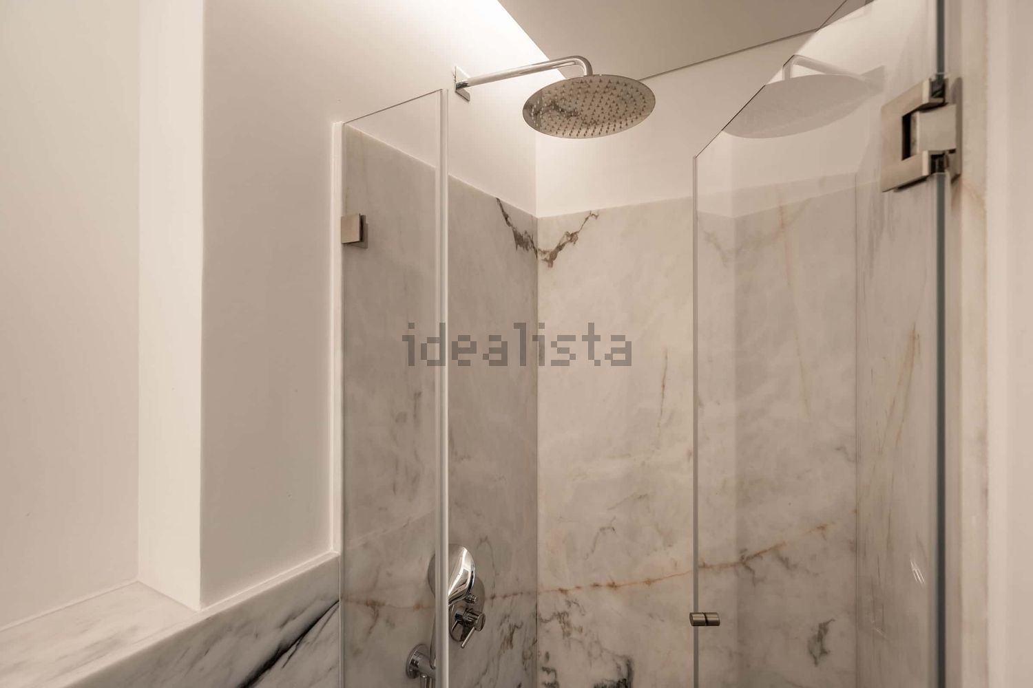 出租公寓 t1在Avenida António Augusto de Aguiar, 23 - 卫生间