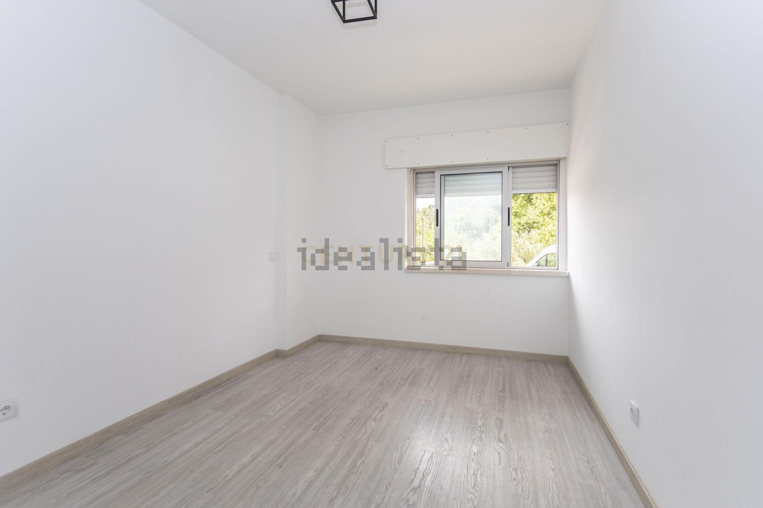 公寓 t2出售在Rua Cardeal Patriarca Dom António Ribeiro, 5 - 居住