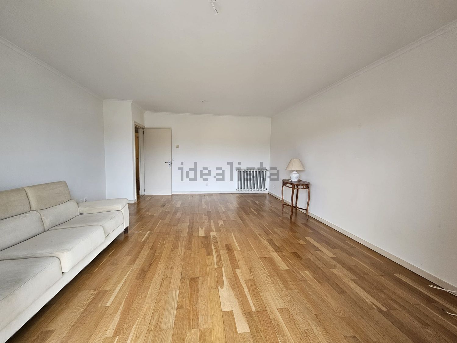 出租公寓 t2在Rua José Maria Nicolau, 2 - 客厅