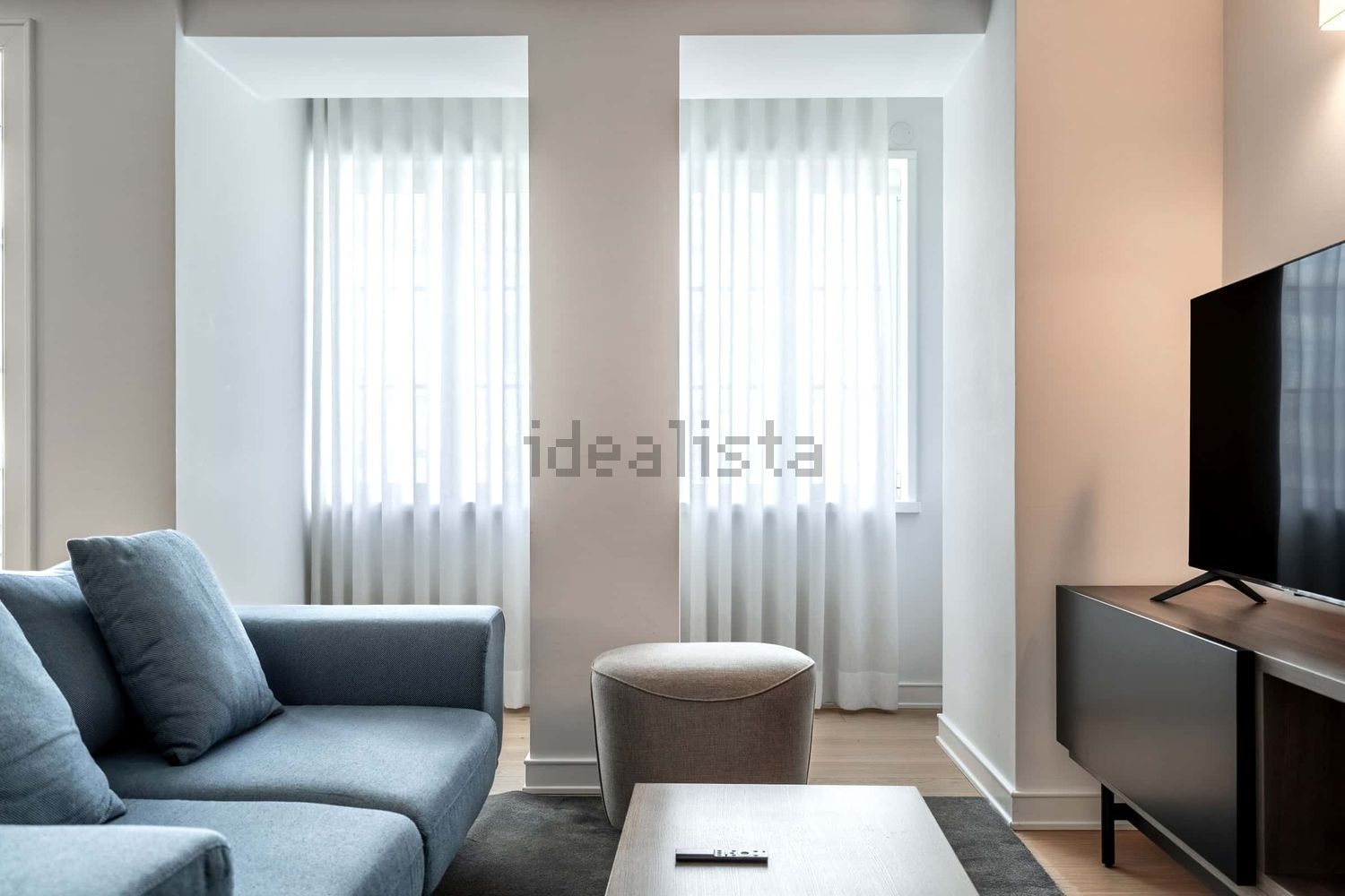 出租公寓 t1在Avenida António Augusto de Aguiar, 23 - 客厅