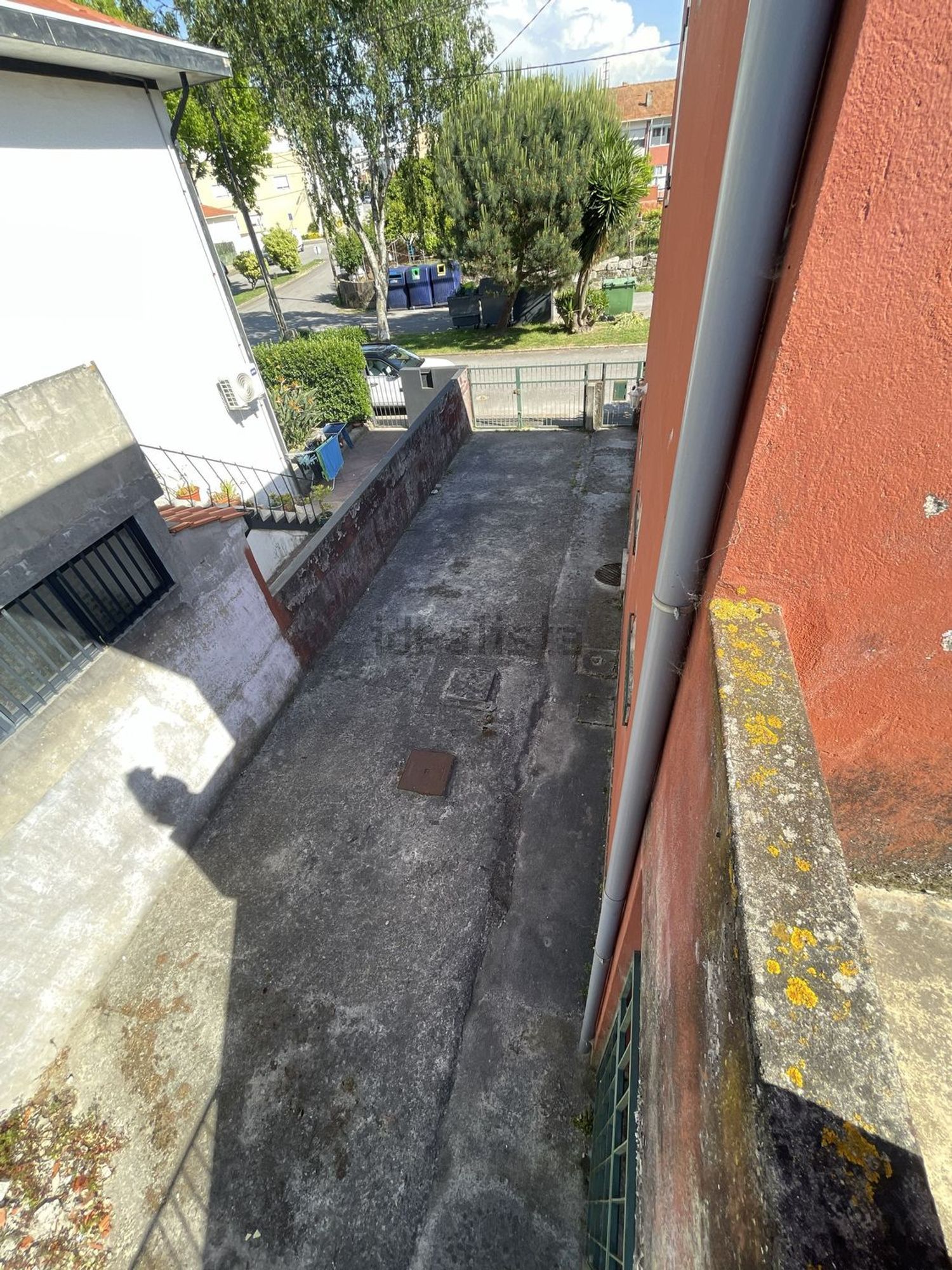 双拼别墅出售在Praceta das Andorinhas, 132 - 阳台