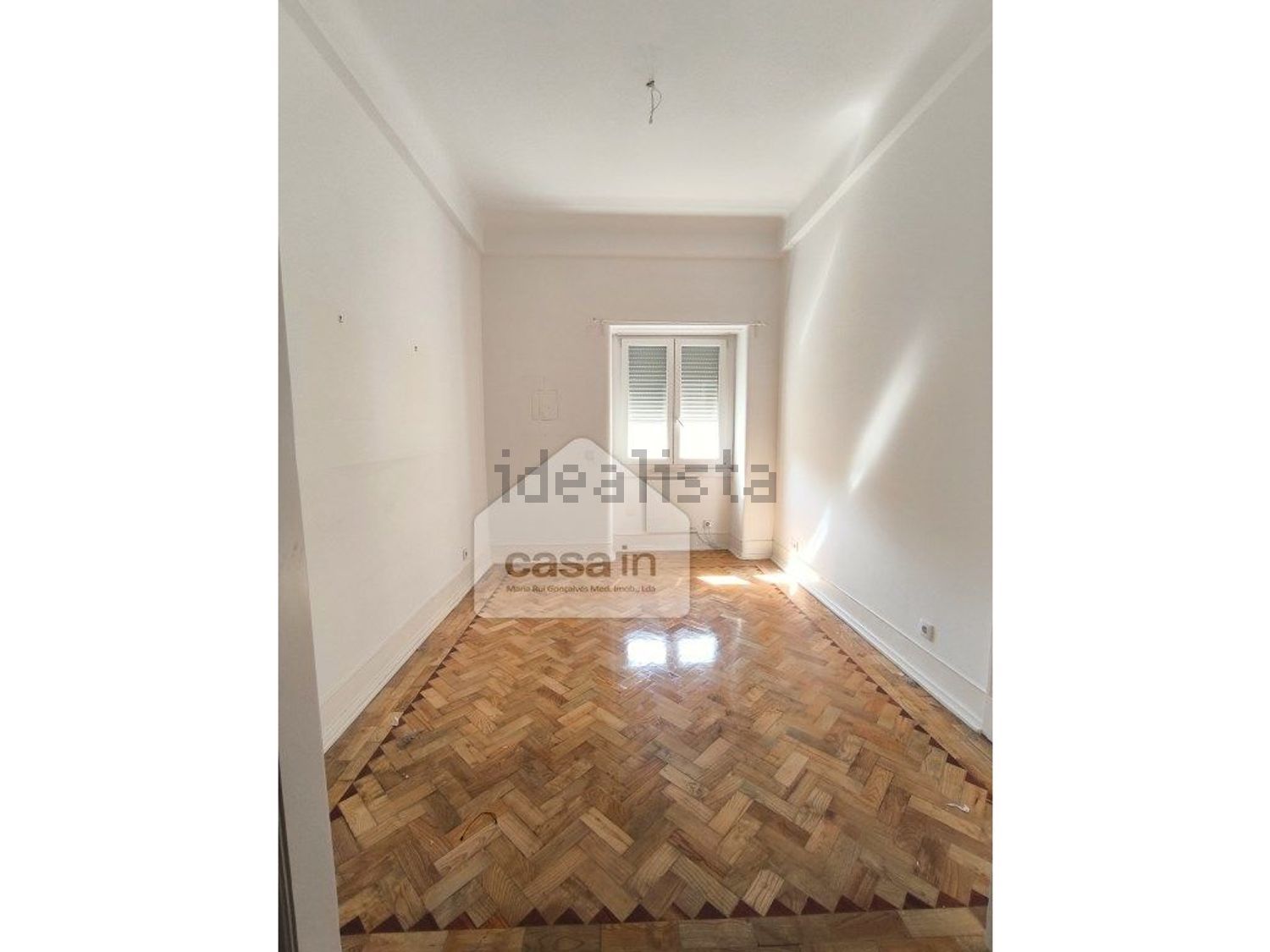 出租公寓 t5在Avenida Sidónio Pais, 14 - 居住