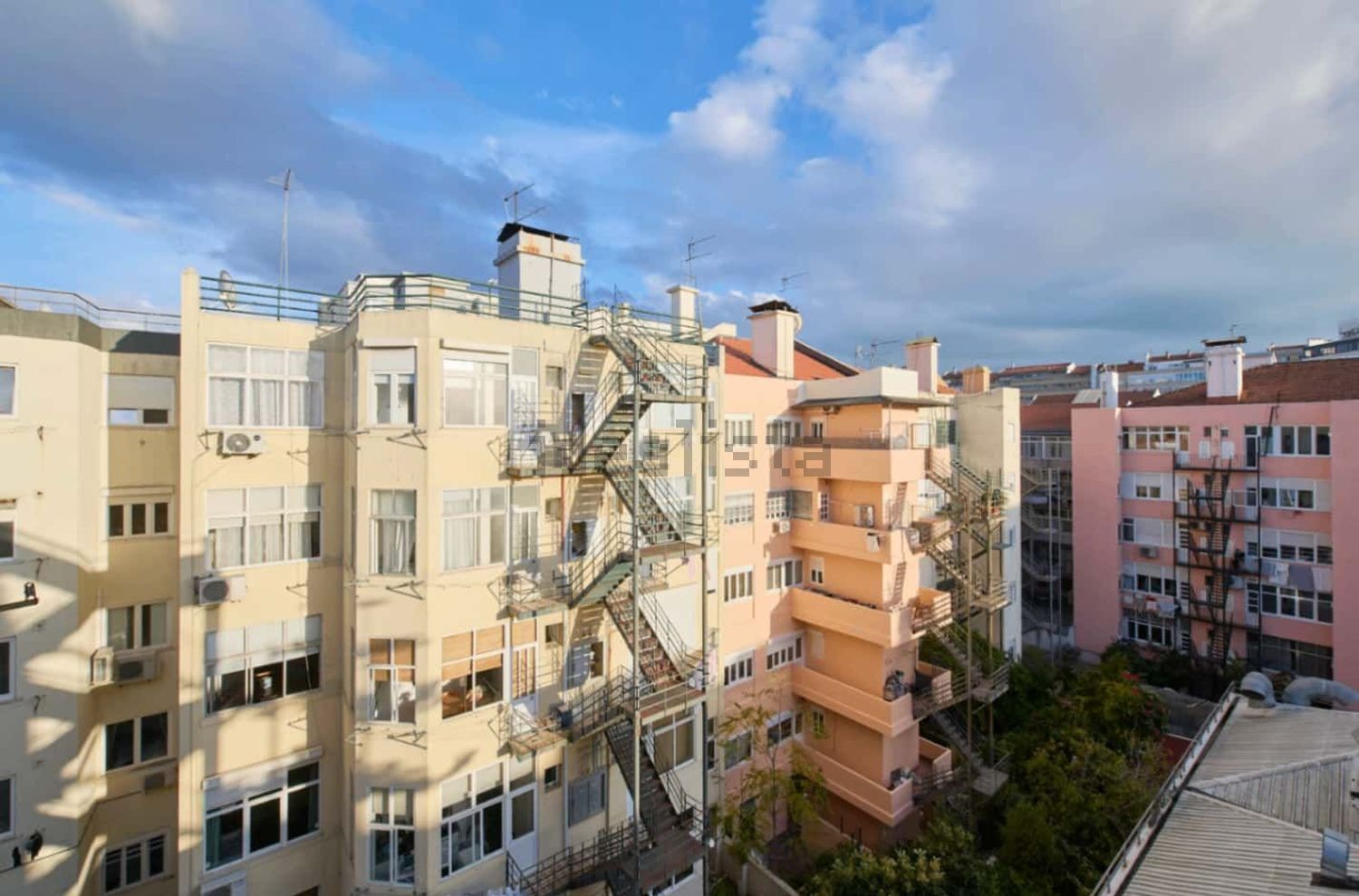 出租房间在Avenida de Berna, 35 - 视线