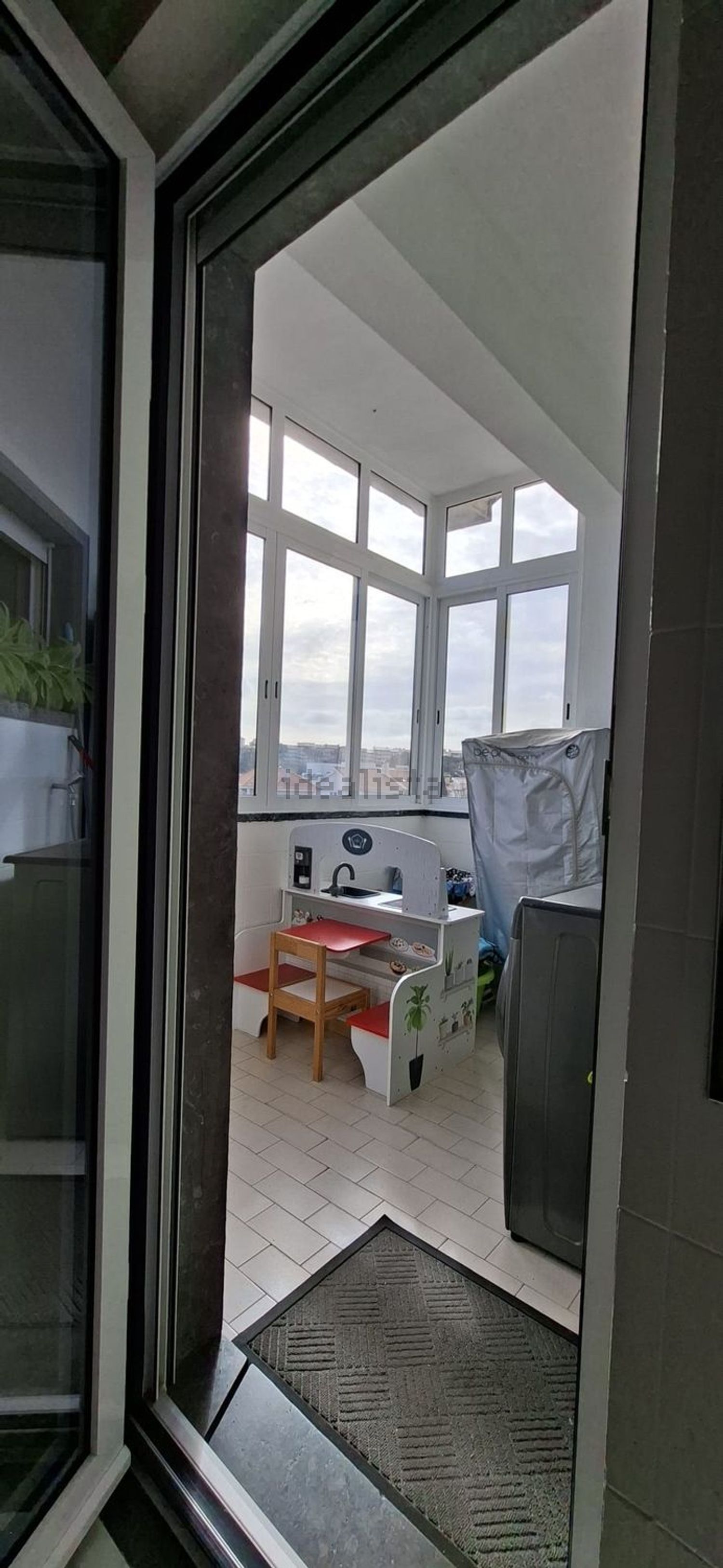 小楼房或独栋别墅出售在 Carcavelos Central - 露台
