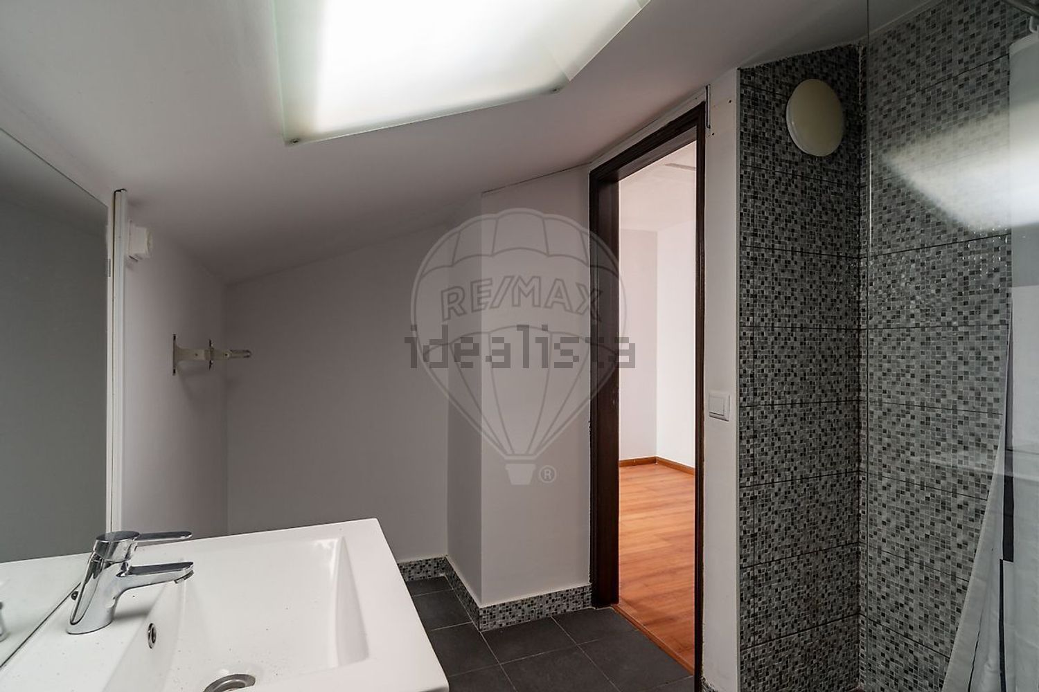 公寓 t2出售在Rua Funchal - 卧室