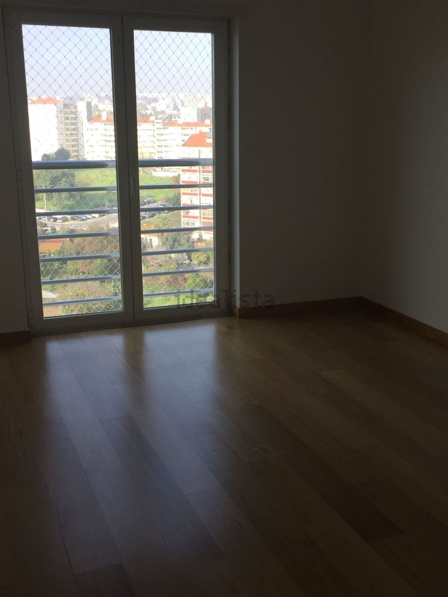 公寓 t3出售在Avenida Dom João II, 33 a - 居住