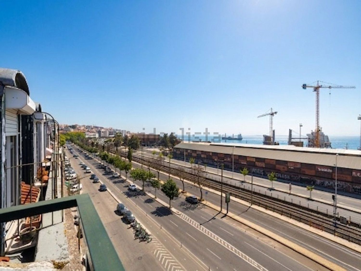 公寓 t3出售在Avenida 24 de Julho s/n - 视线