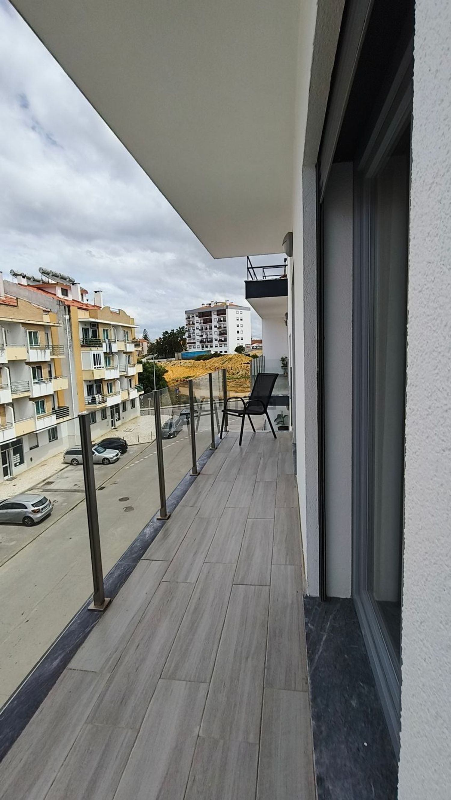 公寓 t2出售在Rua António Faria de Vasconcelos, 7 - 阳台