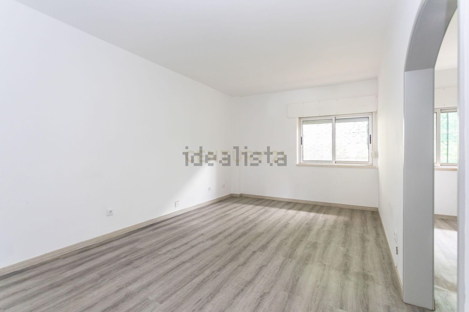 公寓 t2出售在Rua Cardeal Patriarca Dom António Ribeiro, 5 - 居住
