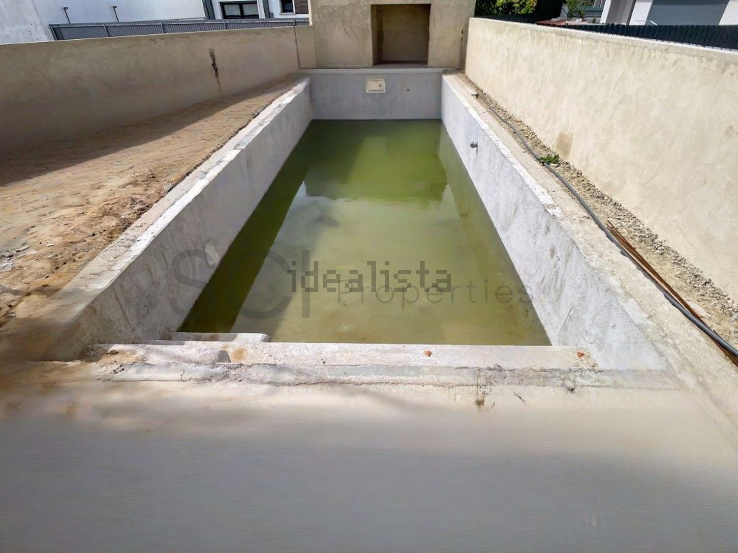 小楼房或独栋别墅出售在 Vila Nogueira de Azeitão - 游泳池