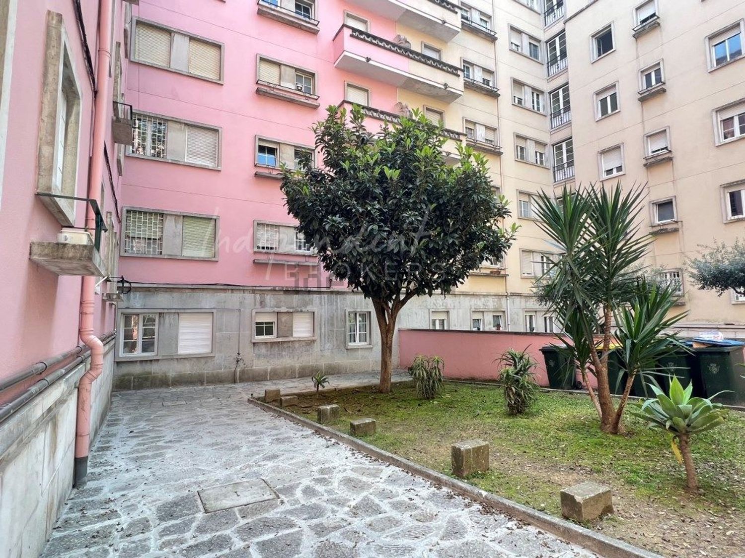 出租公寓 t3在Avenida Elias Garcia, 15 - 视线