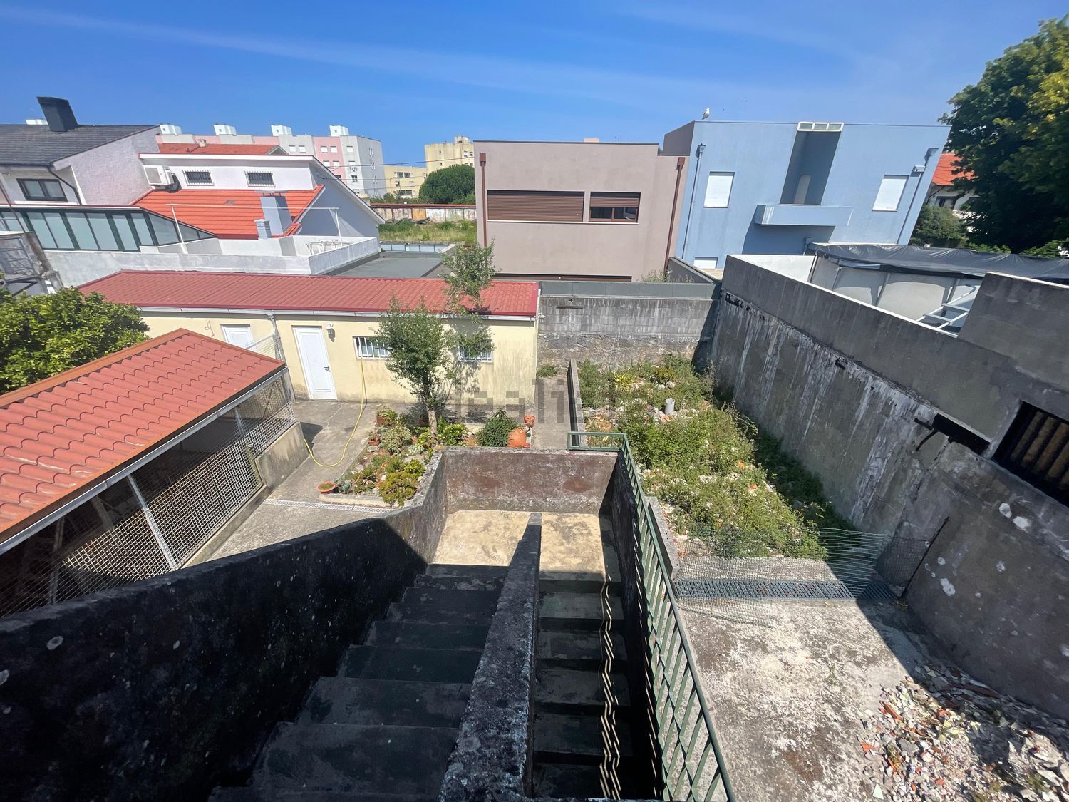 双拼别墅出售在Praceta das Andorinhas, 132 - 阳台