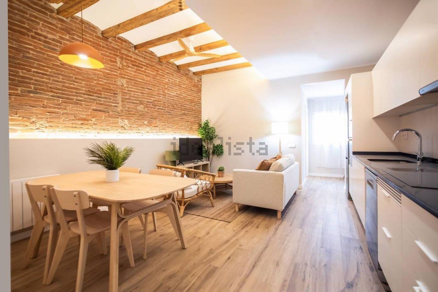 出租公寓 t2在Rua de Luís de Aguiar, 58 - 客厅